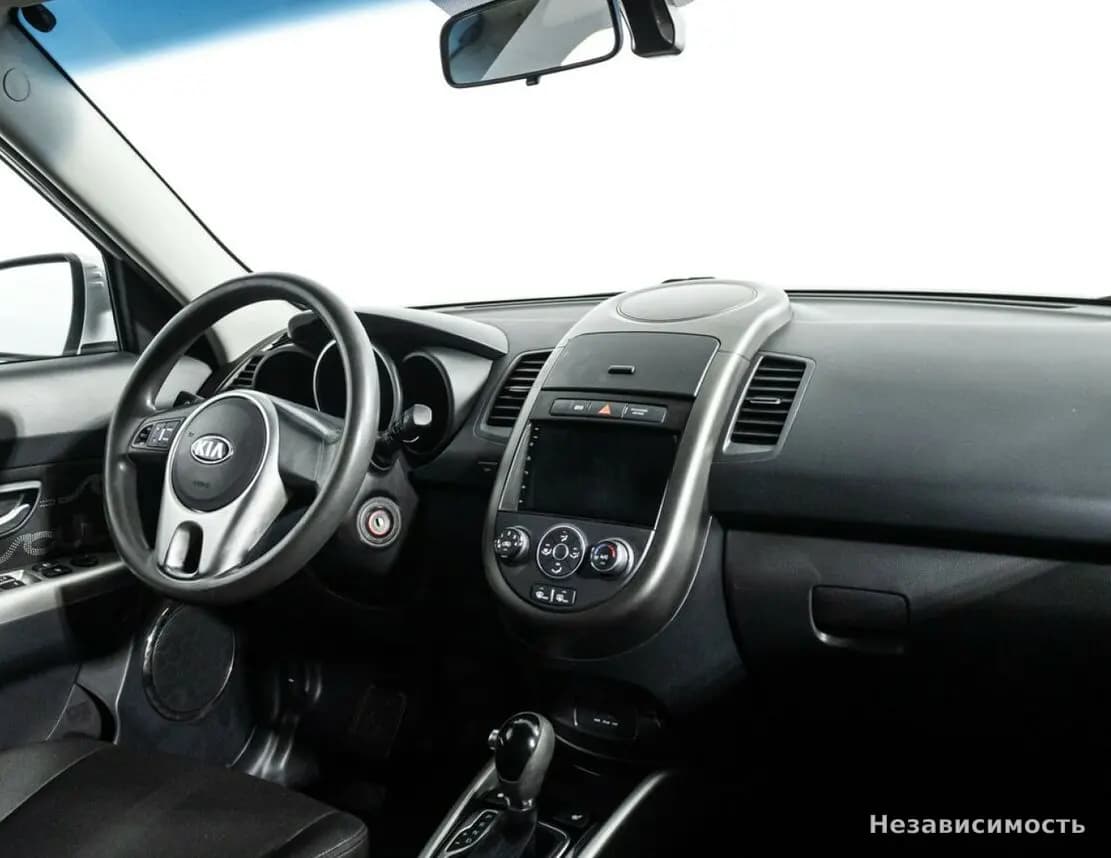 KIA Soul 2013 с пробегом — фото 9