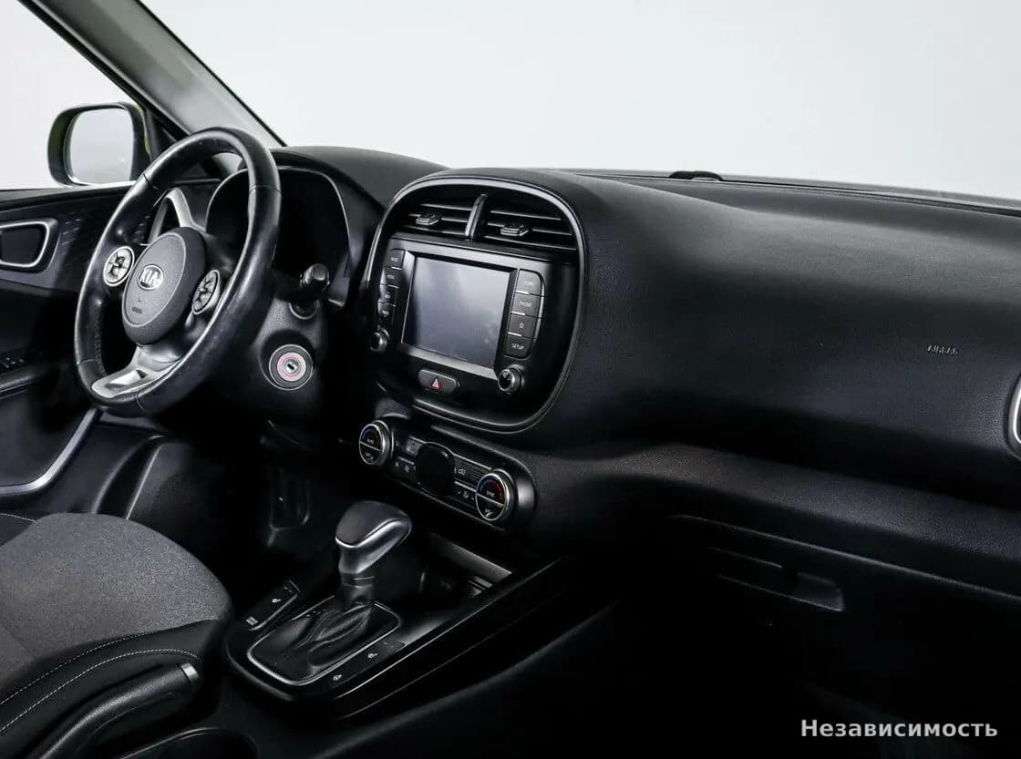 KIA Soul 2019 с пробегом — фото 9