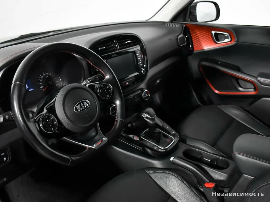 KIA Soul 2020 с пробегом — фото 9