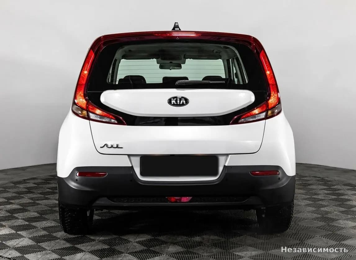 KIA Soul 2020 с пробегом — фото 5
