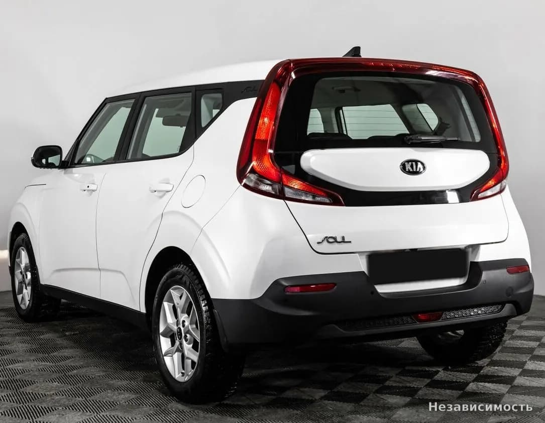 KIA Soul 2020 с пробегом — фото 6
