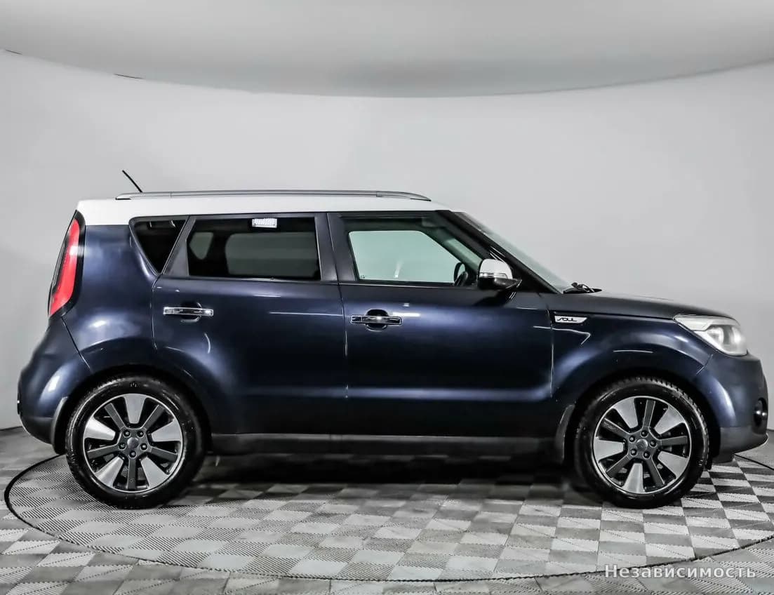 KIA Soul 2017 с пробегом — фото 4