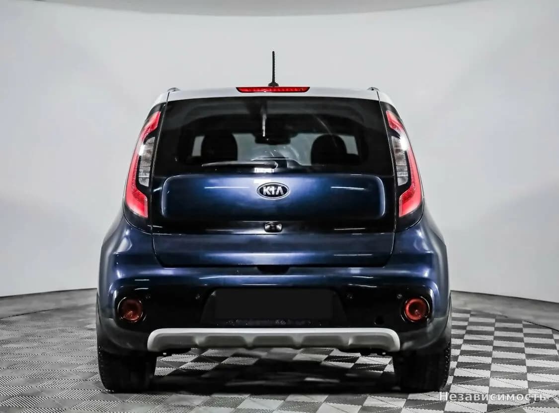 KIA Soul 2017 с пробегом — фото 6