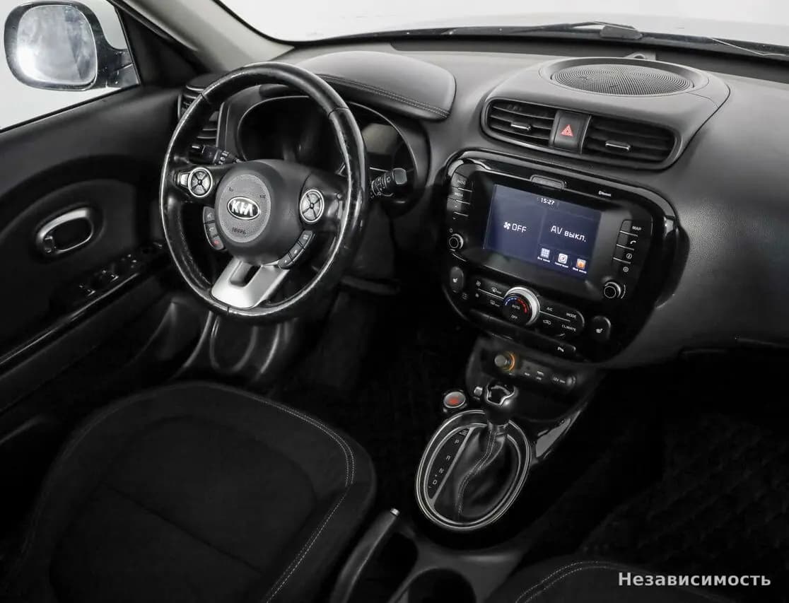 KIA Soul 2017 с пробегом — фото 9