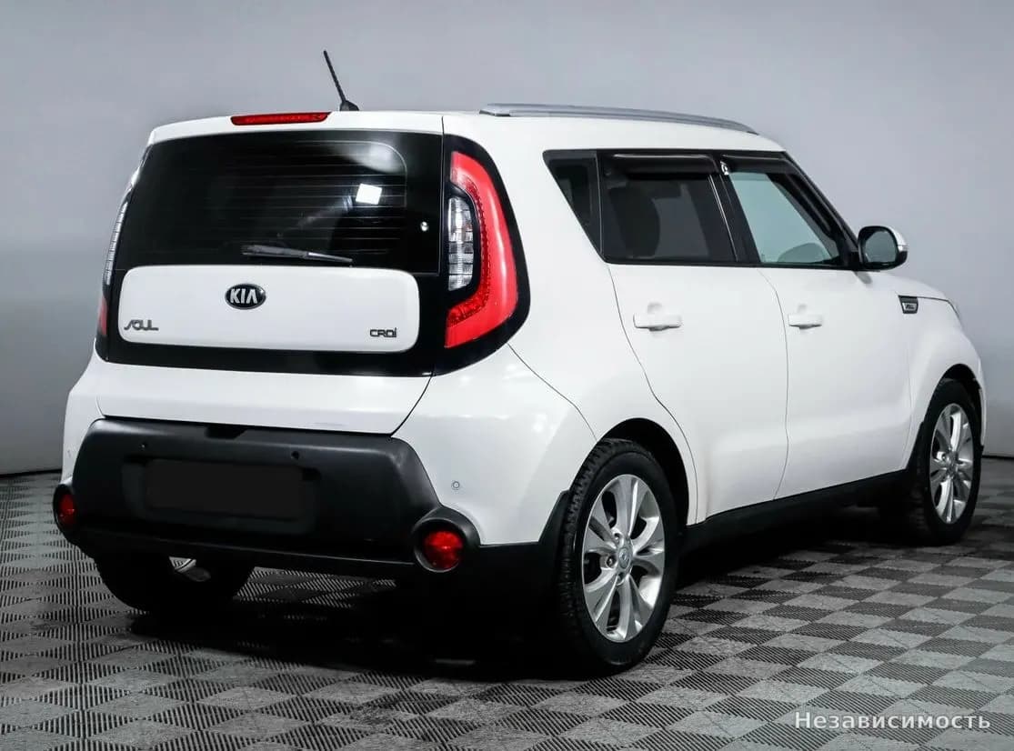 KIA Soul 2015 с пробегом — фото 4