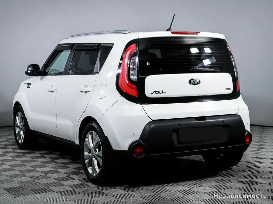KIA Soul 2015 с пробегом — фото 6