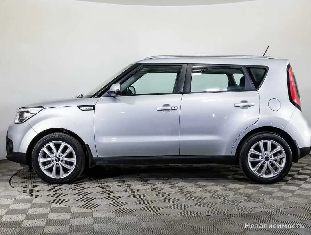 KIA Soul 2018 с пробегом — фото 8
