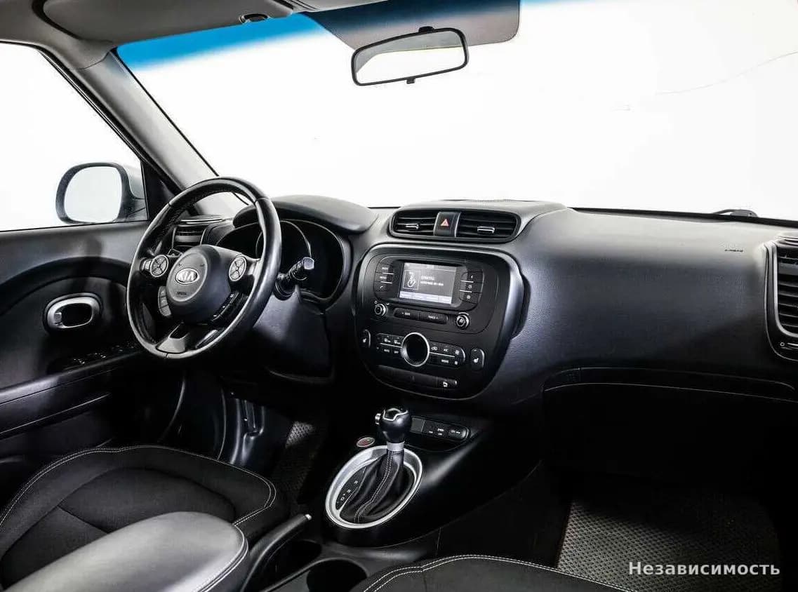 KIA Soul 2018 с пробегом — фото 9