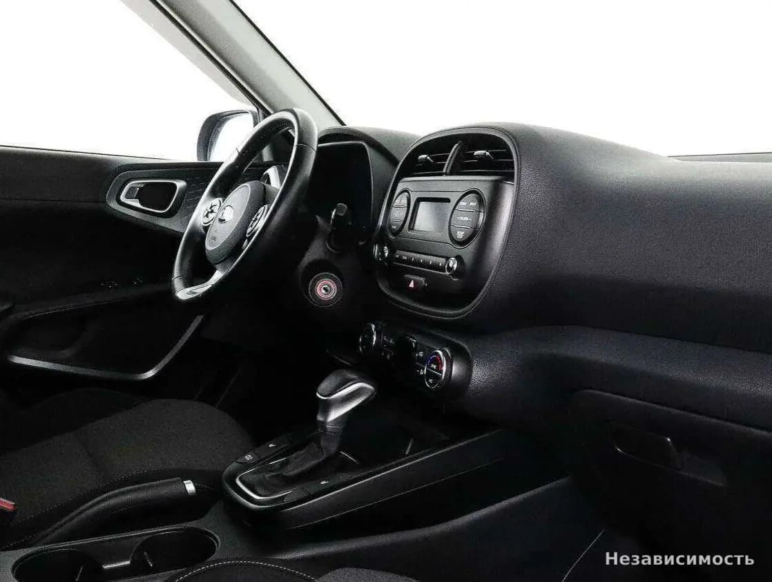 KIA Soul 2021 с пробегом — фото 7