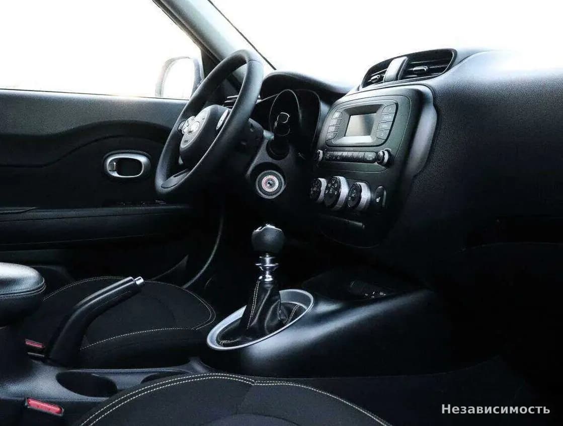 KIA Soul 2014 с пробегом — фото 7