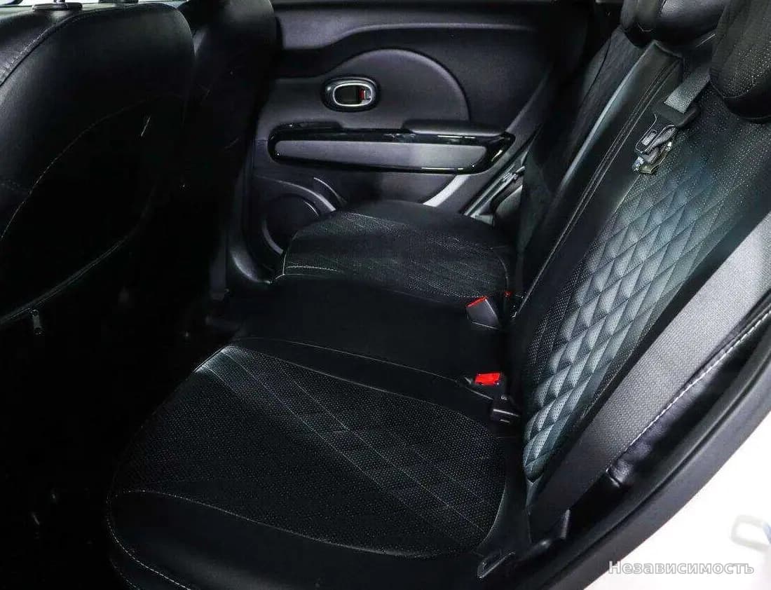 KIA Soul 2016 с пробегом — фото 9