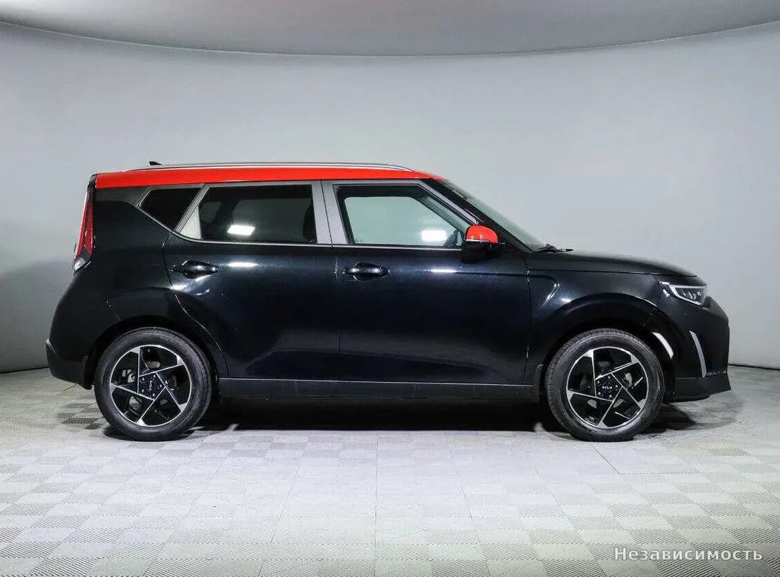 KIA Soul 2023 с пробегом — фото 4