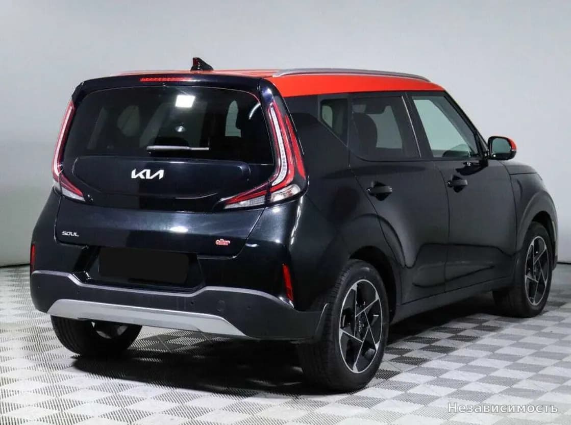 KIA Soul 2023 с пробегом — фото 5