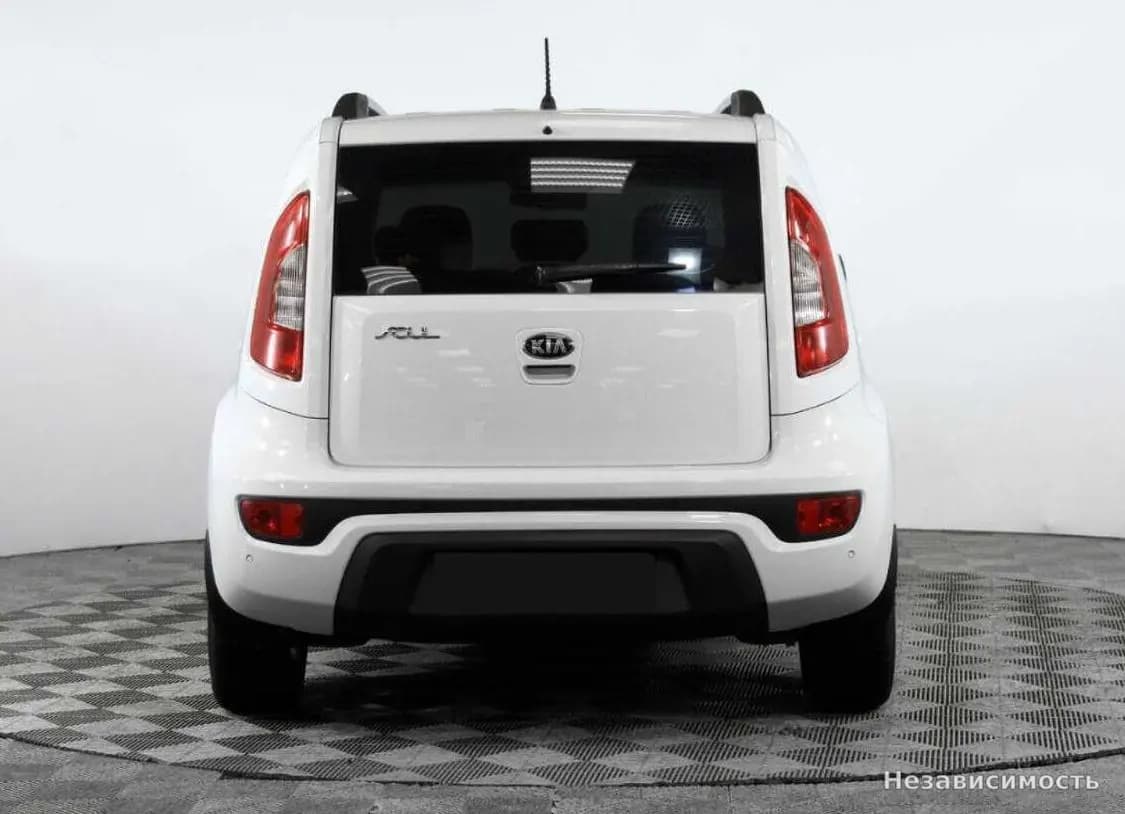 KIA Soul 2014 с пробегом — фото 5