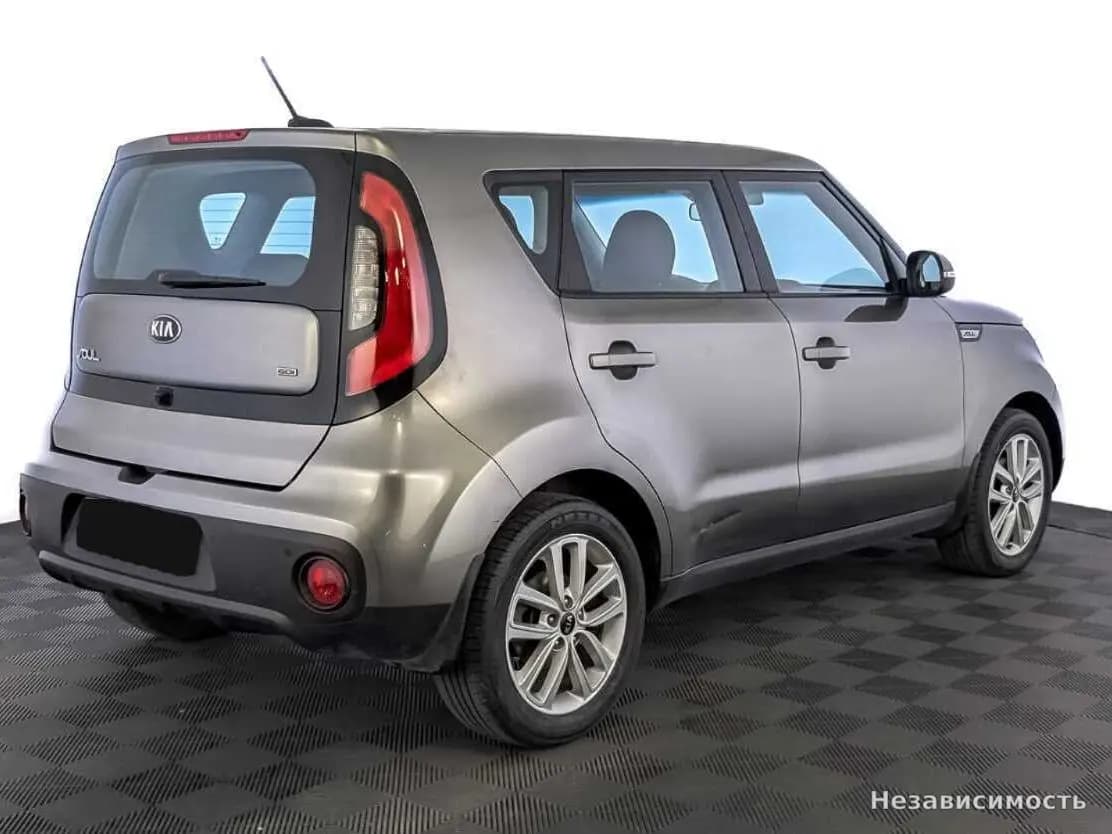 KIA Soul 2018 с пробегом — фото 5