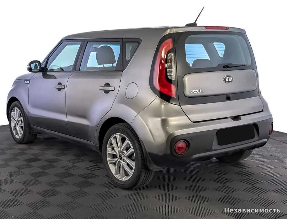 KIA Soul 2018 с пробегом — фото 7