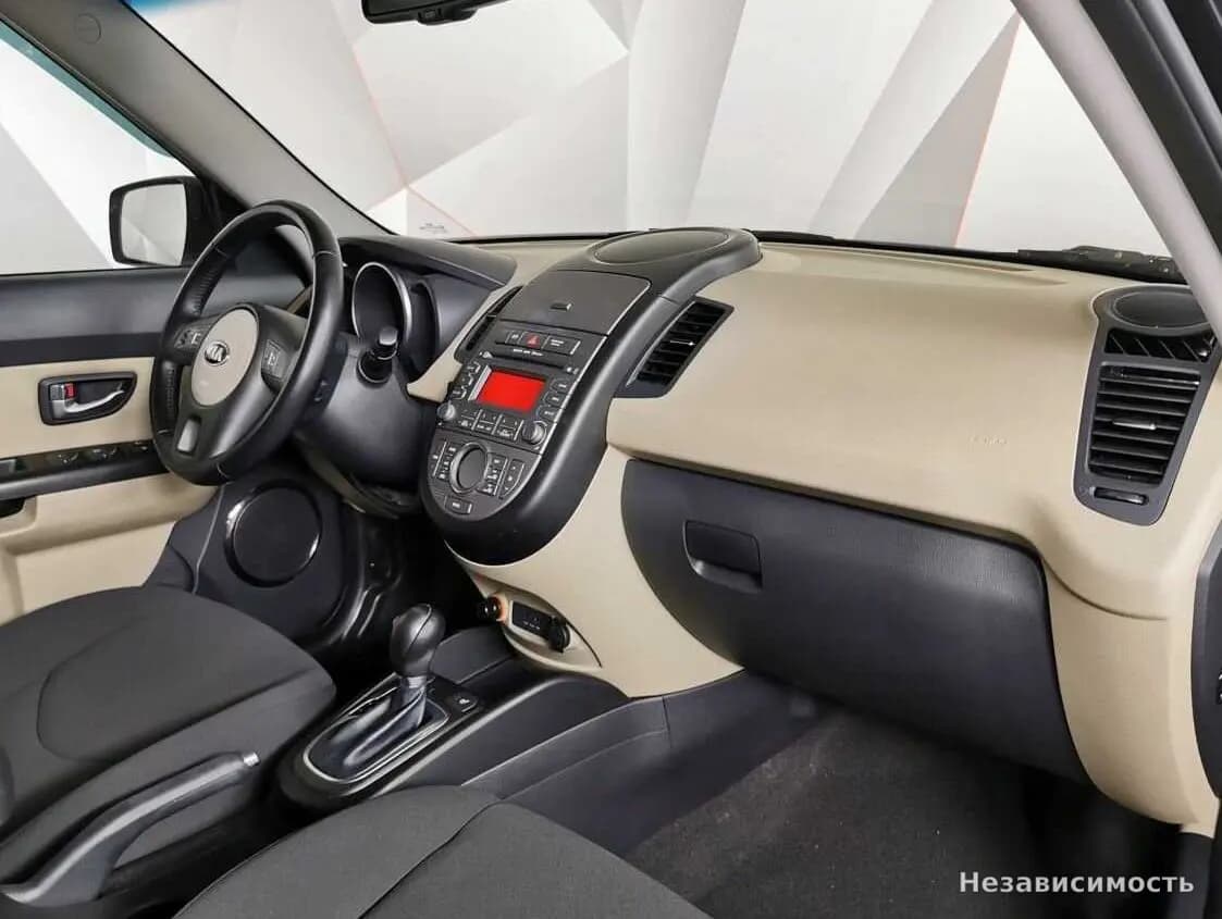 KIA Soul 2013 с пробегом — фото 9