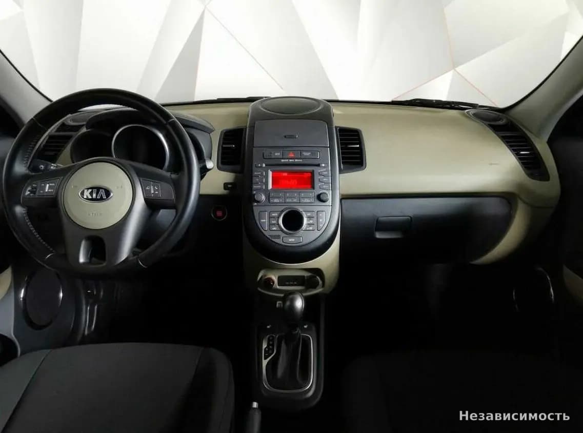 KIA Soul 2013 с пробегом — фото 10