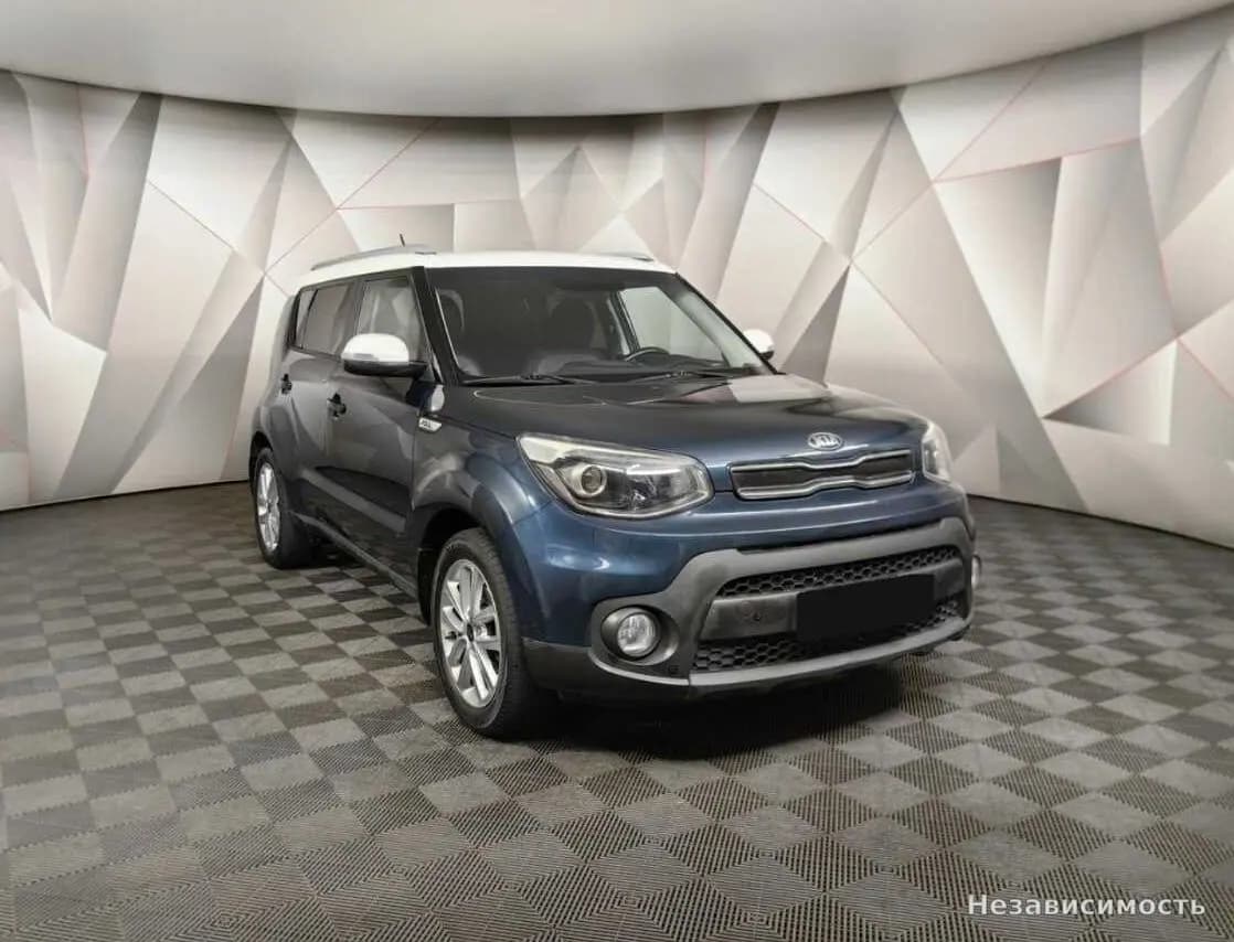 KIA Soul 2018 с пробегом — фото 3