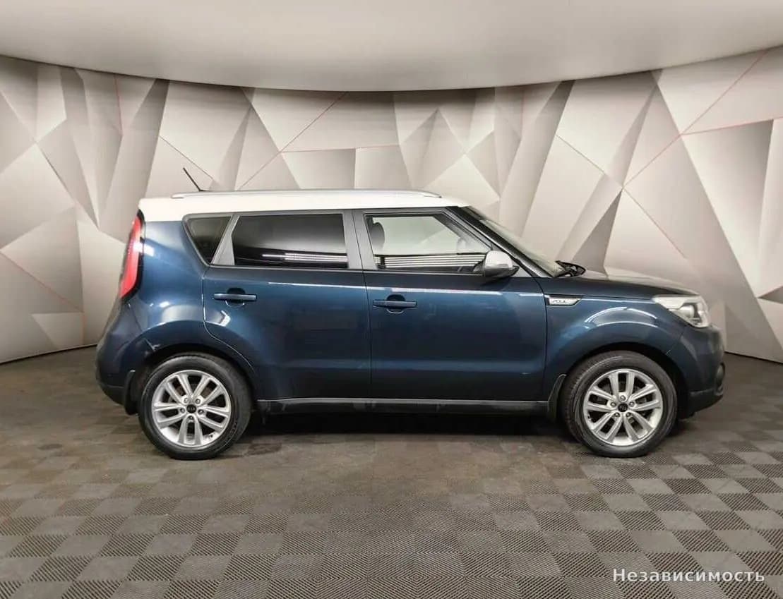 KIA Soul 2018 с пробегом — фото 6