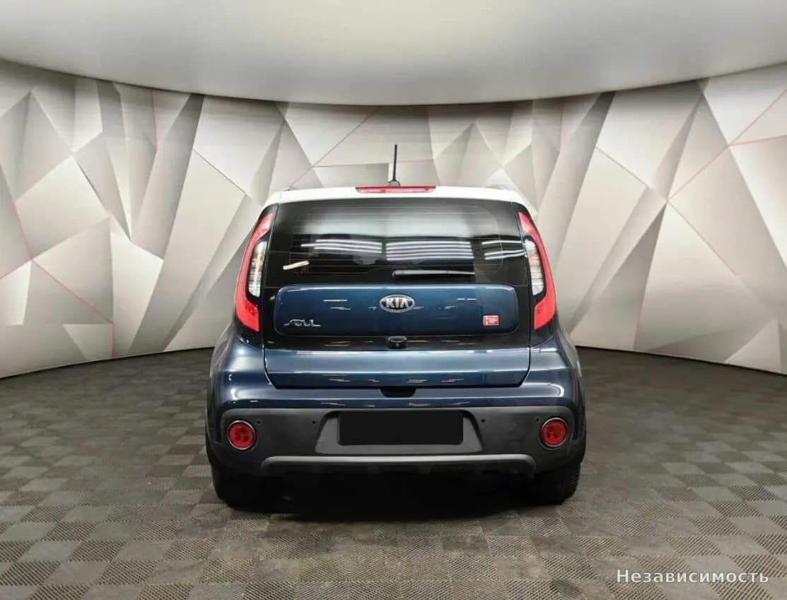 KIA Soul 2018 с пробегом — фото 8