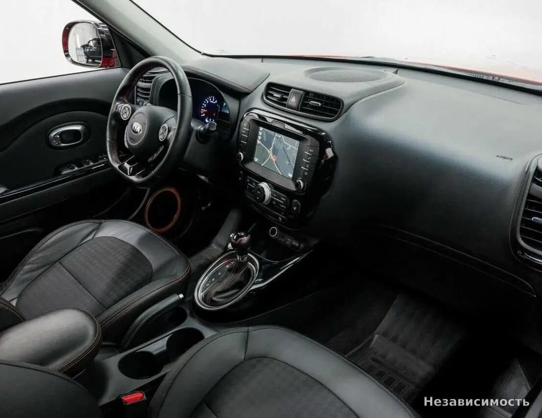 KIA Soul 2018 с пробегом — фото 7
