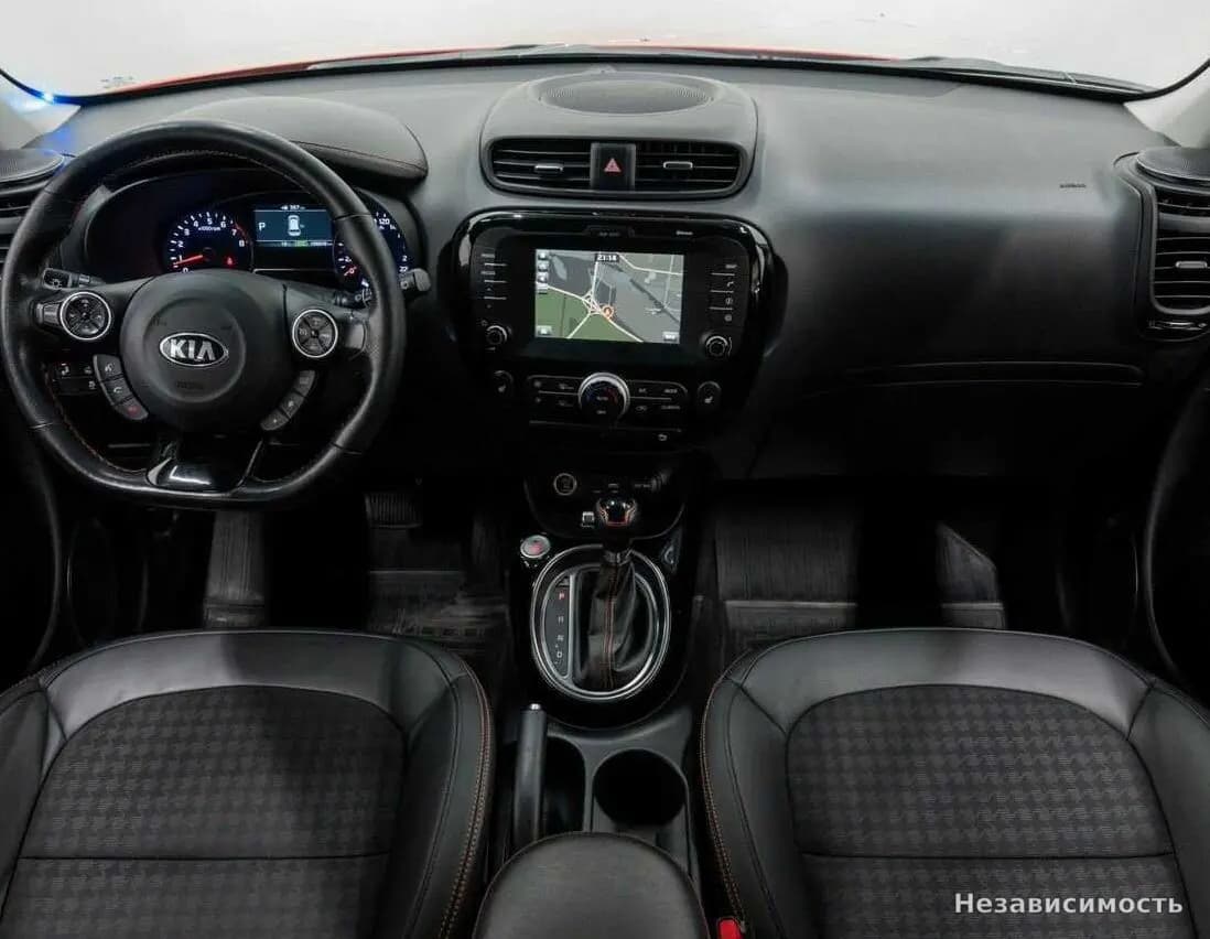 KIA Soul 2018 с пробегом — фото 10