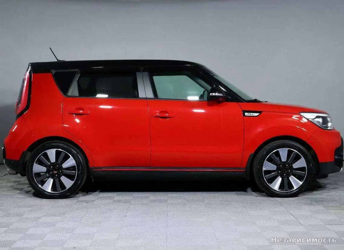 KIA Soul 2017 с пробегом — фото 4