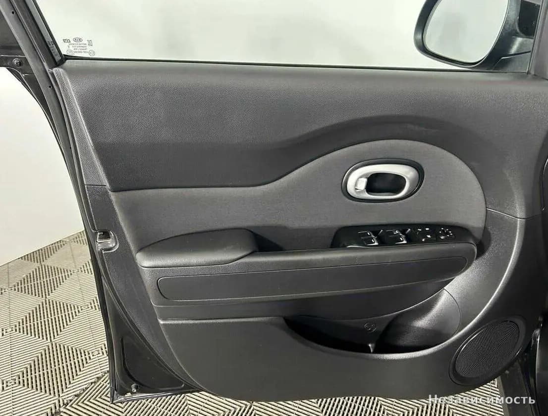 KIA Soul 2019 с пробегом — фото 7
