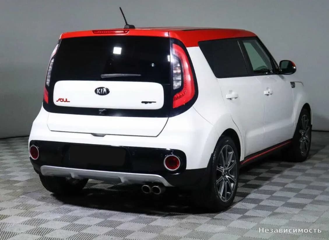 KIA Soul 2017 с пробегом — фото 4