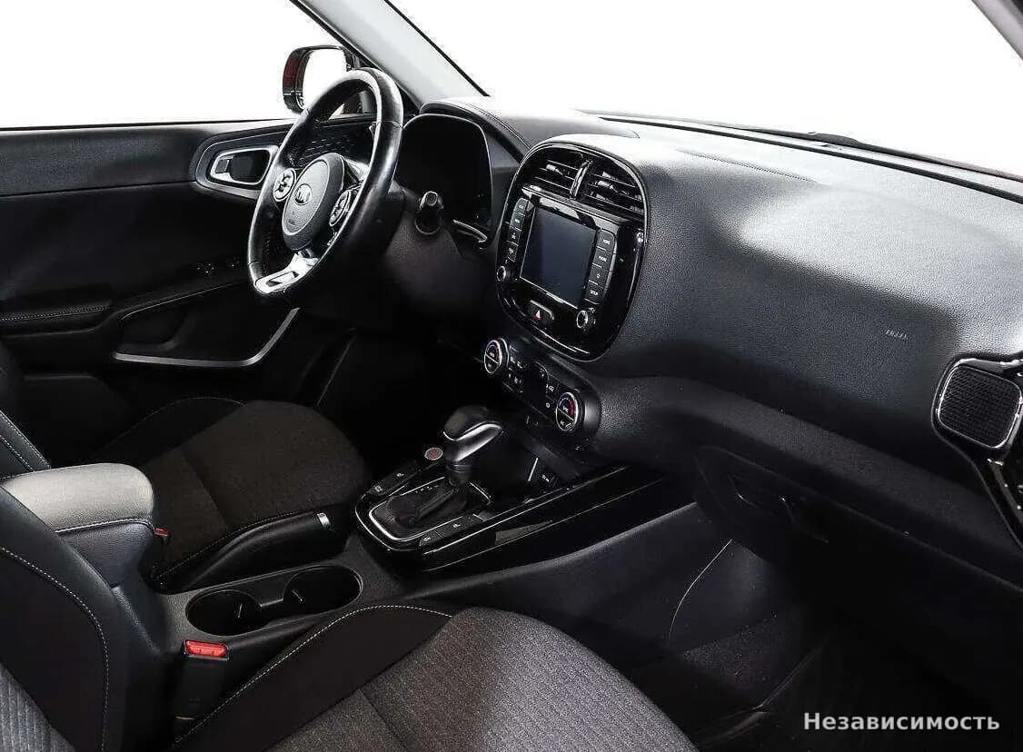 KIA Soul 2019 с пробегом — фото 9