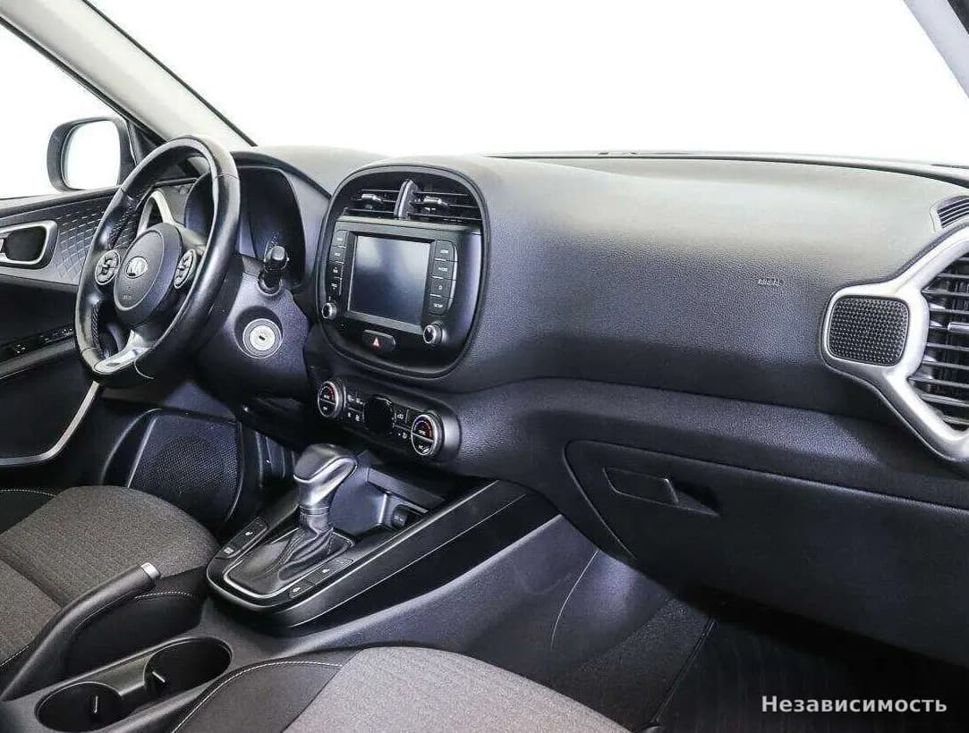 KIA Soul 2019 с пробегом — фото 9