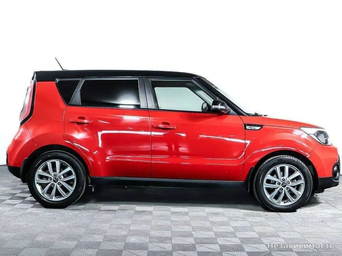 KIA Soul 2017 с пробегом — фото 4