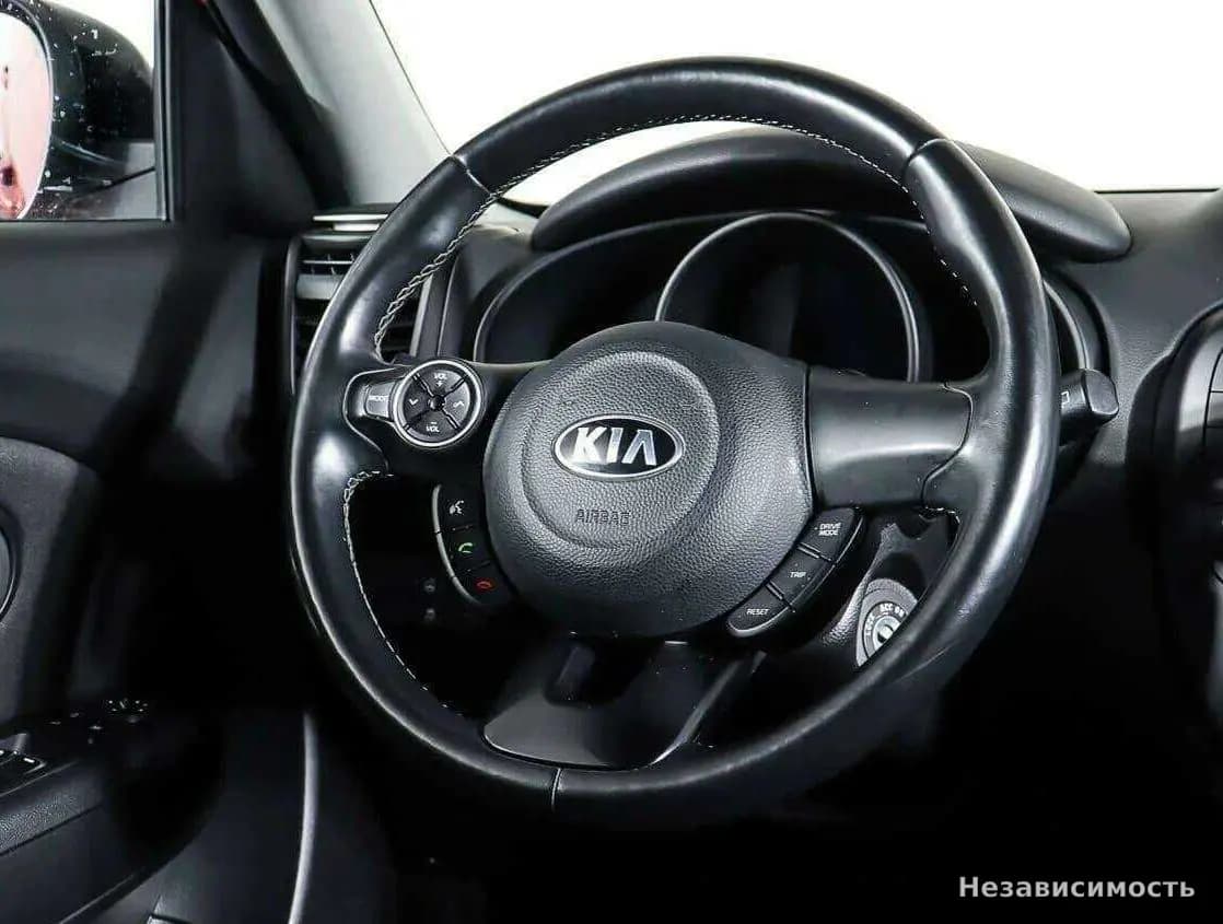 KIA Soul 2017 с пробегом — фото 9