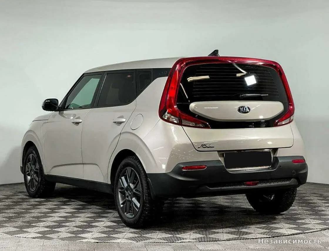 KIA Soul 2020 с пробегом — фото 6