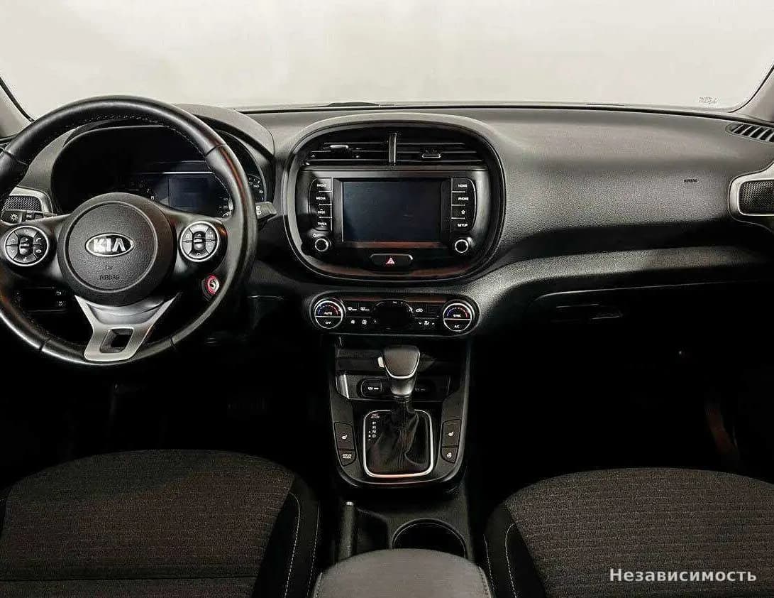 KIA Soul 2020 с пробегом — фото 10