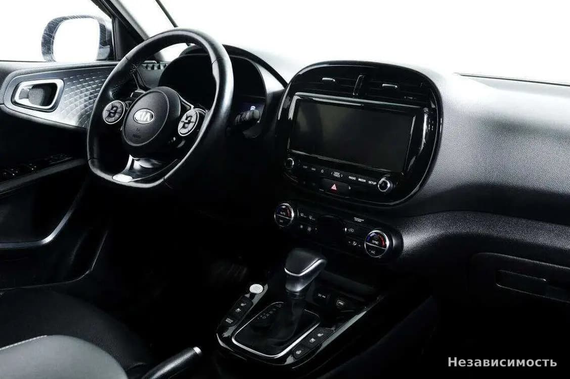 KIA Soul 2019 с пробегом — фото 9