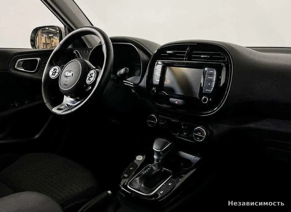 KIA Soul 2019 с пробегом — фото 9
