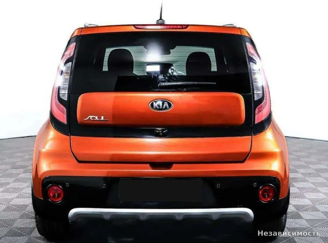 KIA Soul 2017 с пробегом — фото 6
