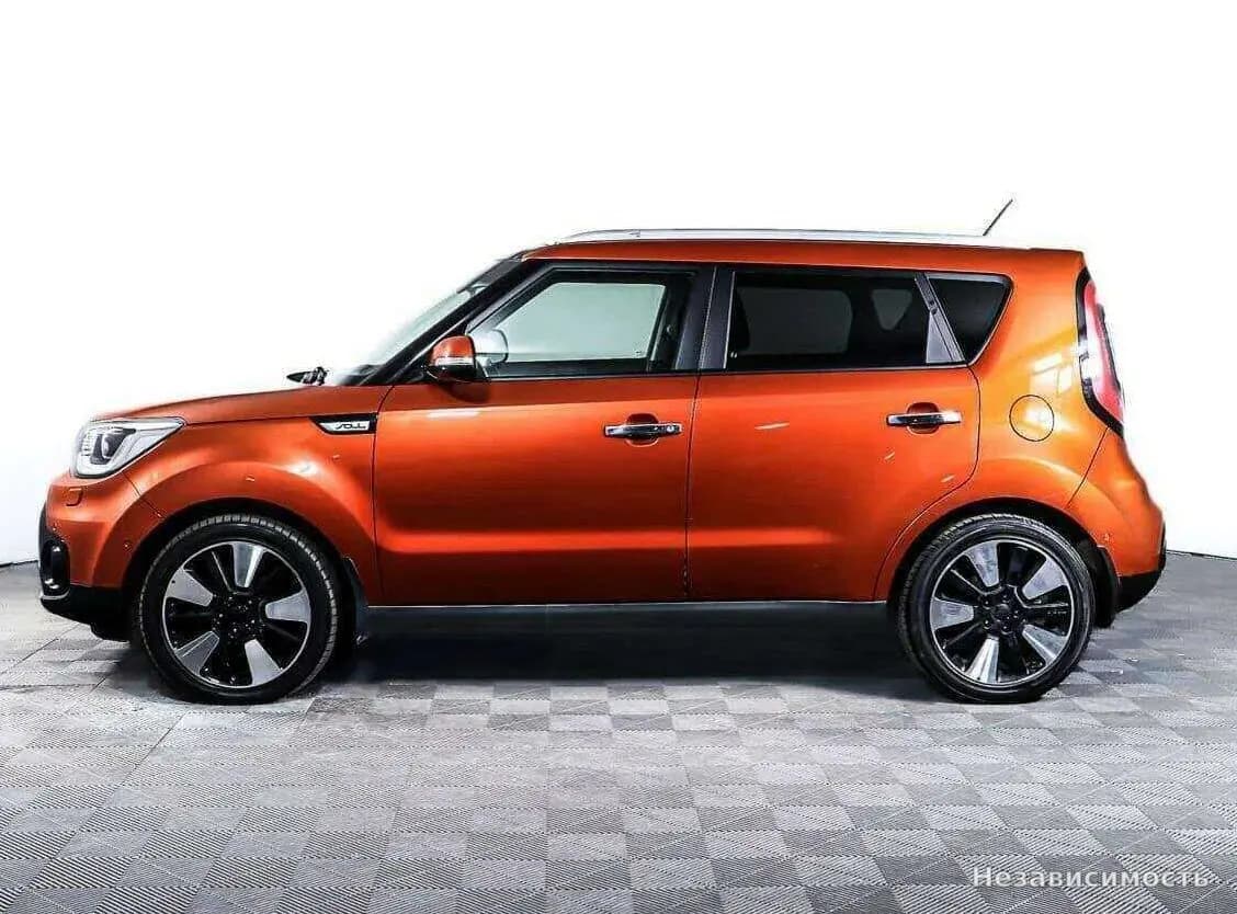 KIA Soul 2017 с пробегом — фото 8