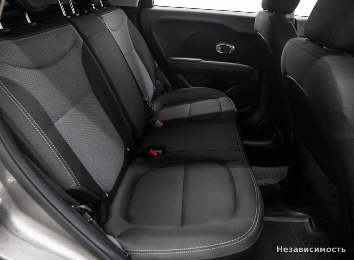 KIA Soul 2018 с пробегом — фото 9