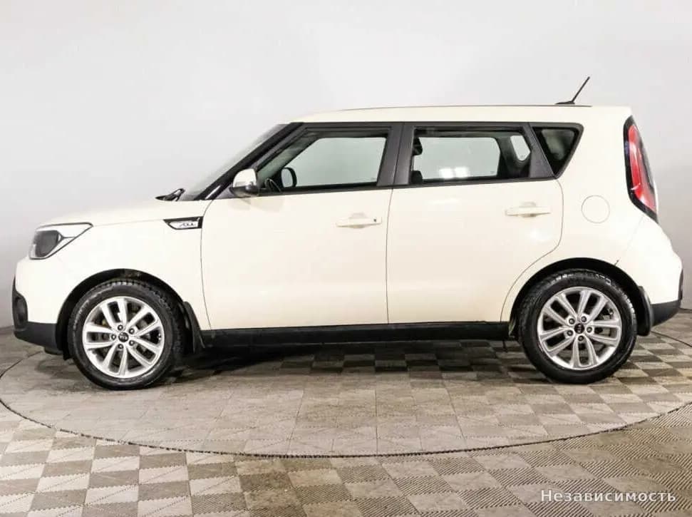 KIA Soul 2019 с пробегом — фото 9