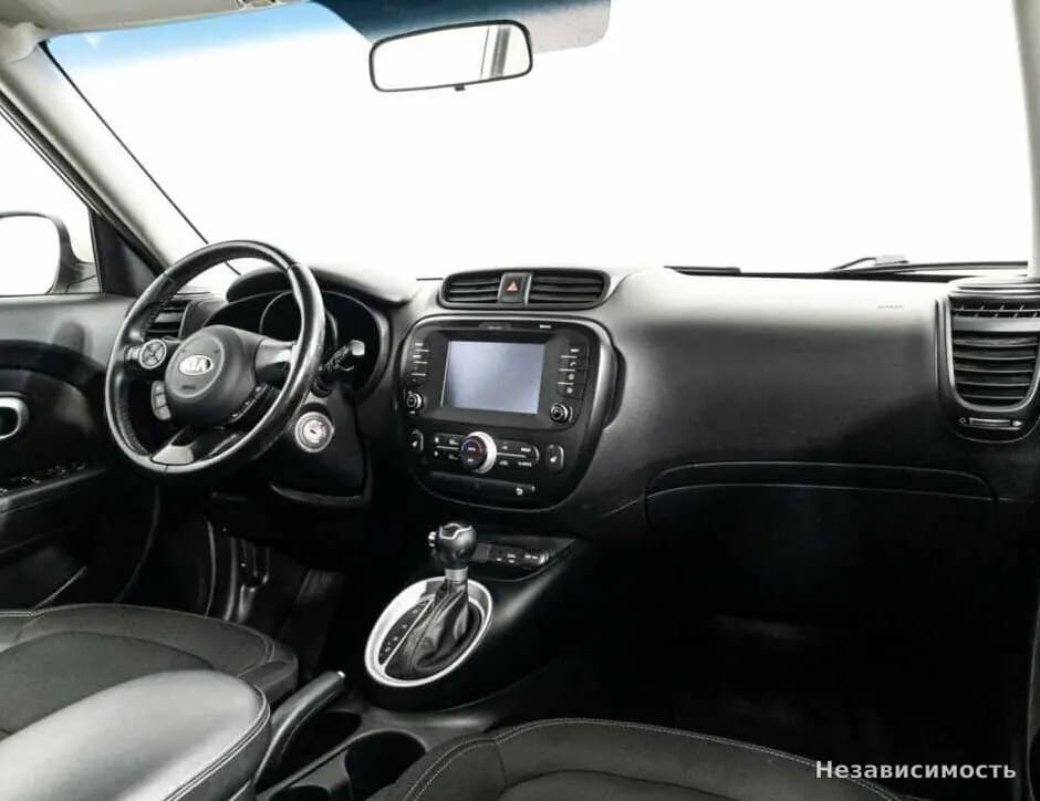 KIA Soul 2019 с пробегом — фото 10