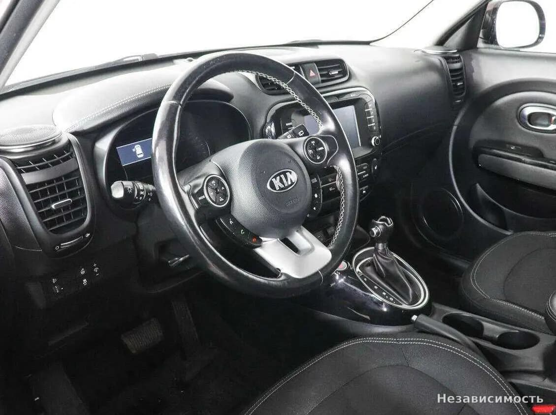 KIA Soul 2018 с пробегом — фото 9