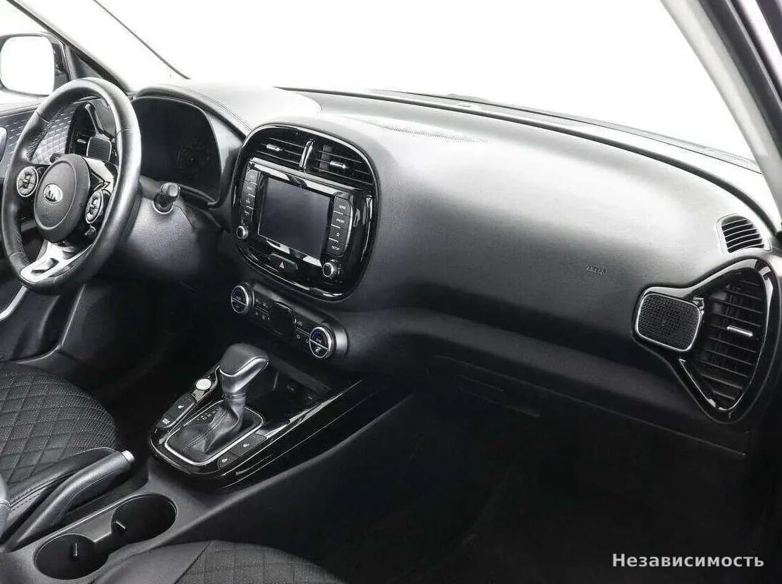KIA Soul 2019 с пробегом — фото 9