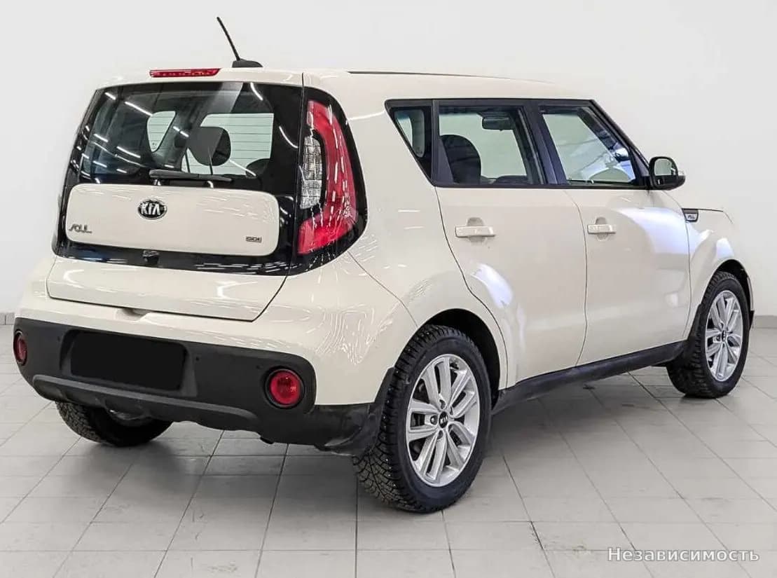 KIA Soul 2018 с пробегом — фото 5