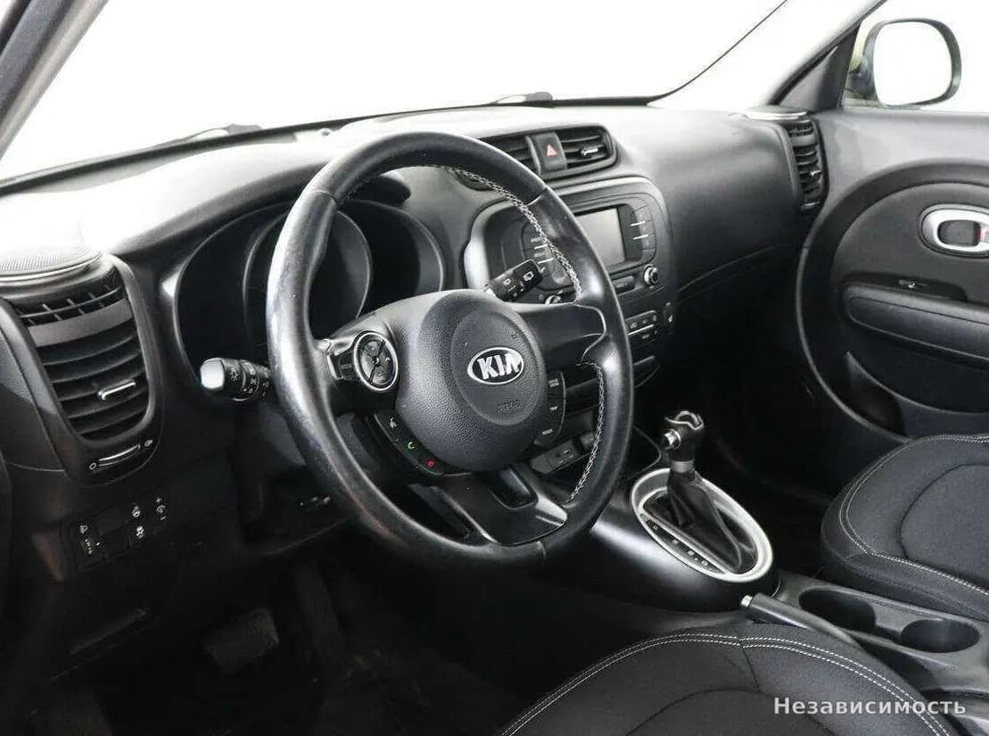 KIA Soul 2017 с пробегом — фото 9