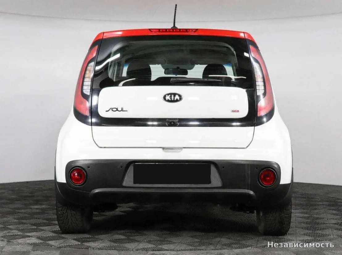 KIA Soul 2017 с пробегом — фото 6