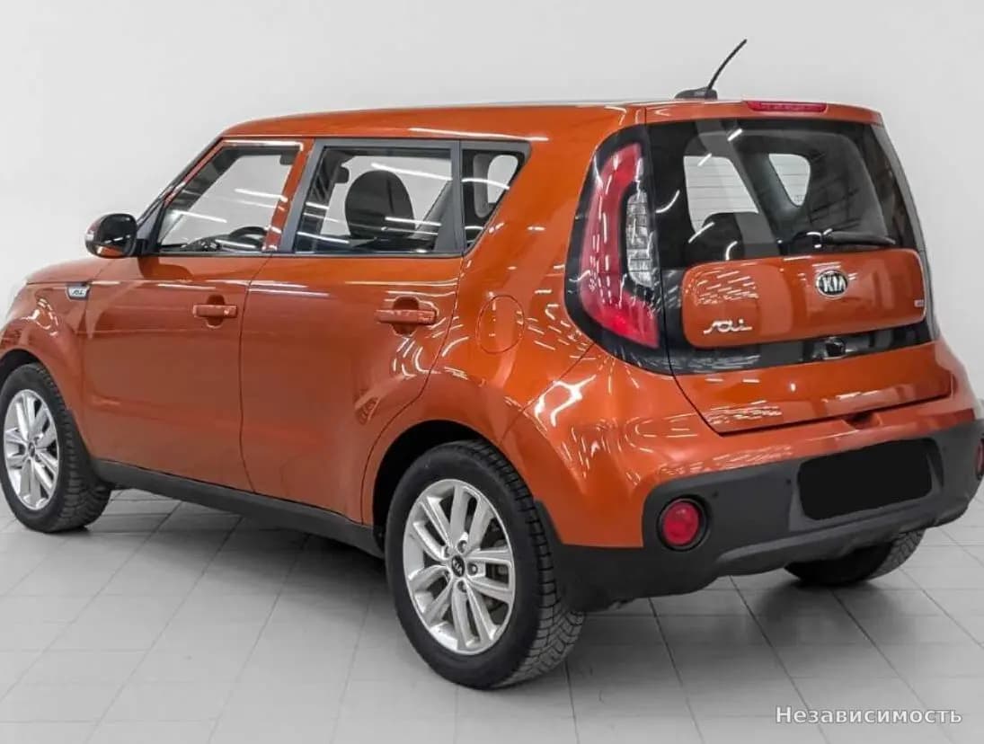 KIA Soul 2017 с пробегом — фото 7