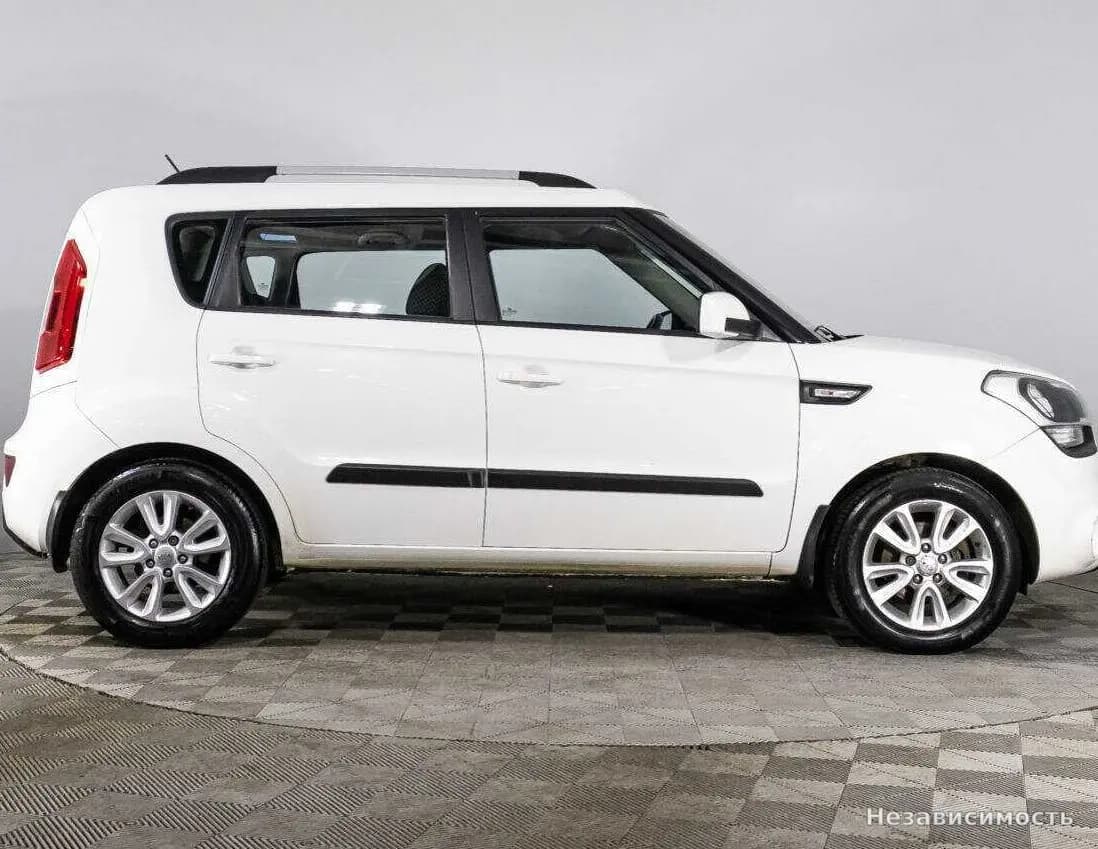 KIA Soul 2013 с пробегом — фото 4